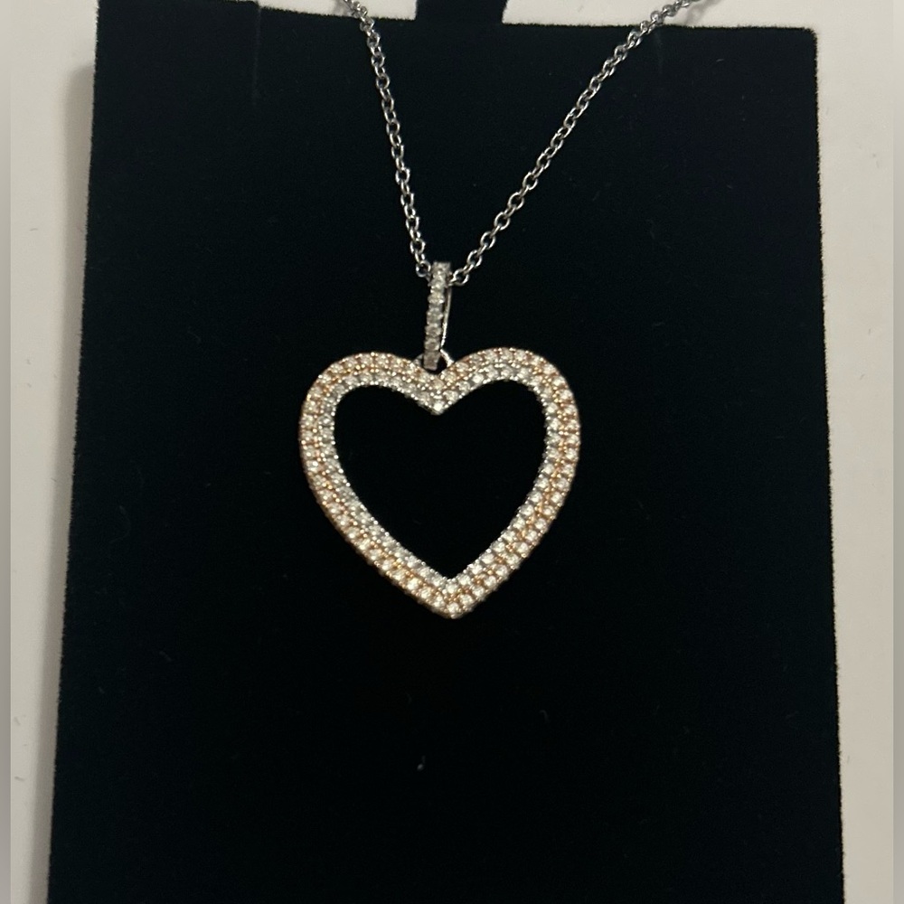 Brand new Beautiful delicate CZ heart with 18” silver necklace